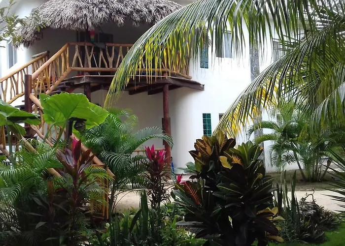 Zamunda Garden View 2*